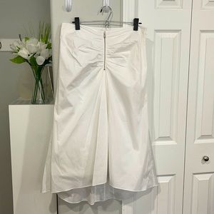 Trouve White Ruched Front waist skirt Sz L NWOT HiLo hem